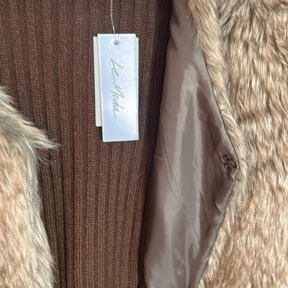 New with tags Faux Fur Sweater Vest - Picture 3 of 7